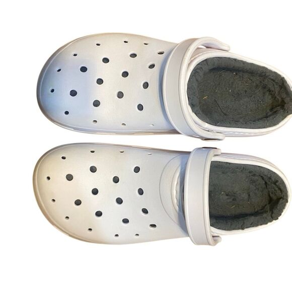 Time & Tru white clogs with faux fur inside size 10 - Picture 1 of 6